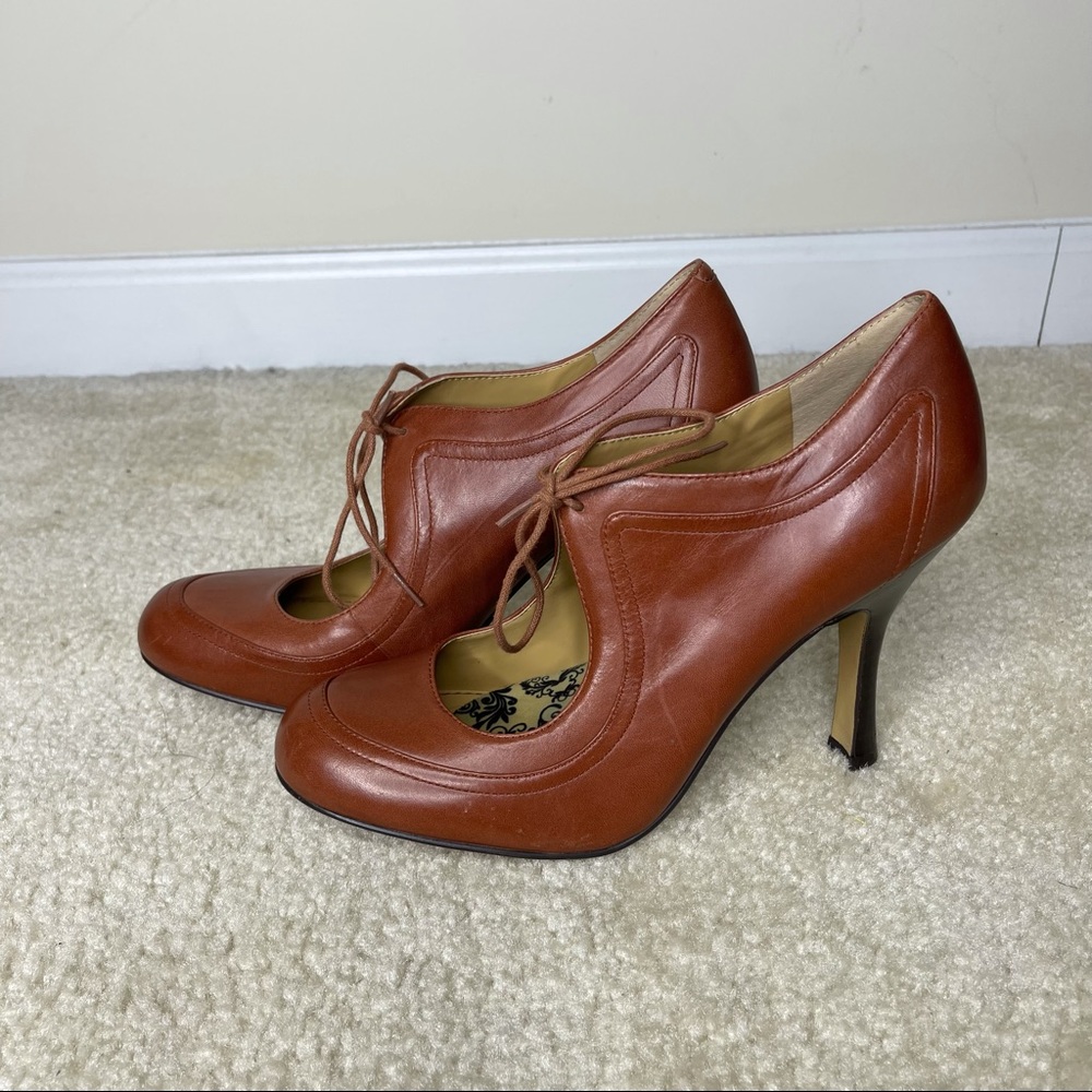 NINE WEST Sierra Heel in Brown